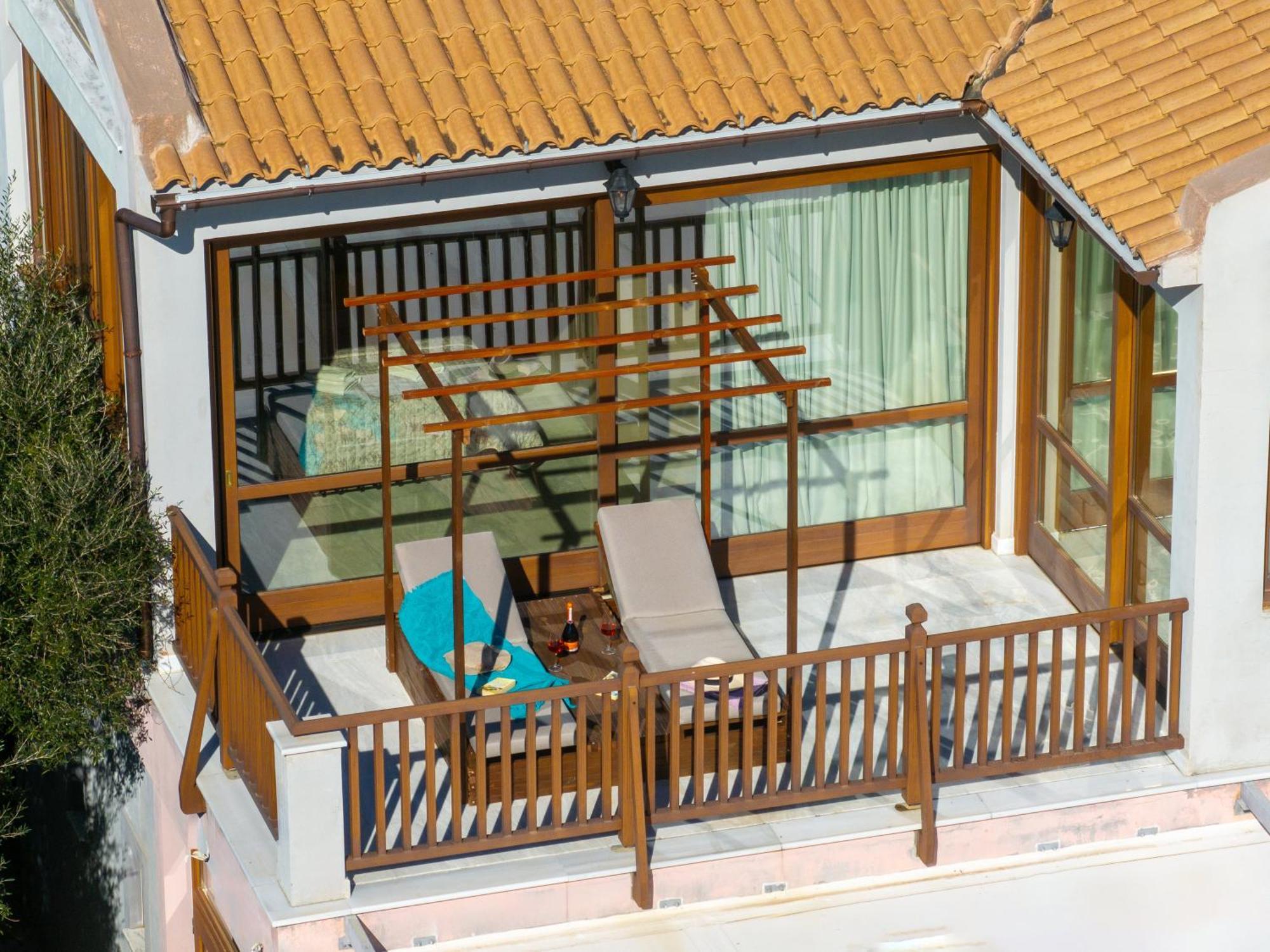 Sea Rock Apartment Agia Efimia Bagian luar foto